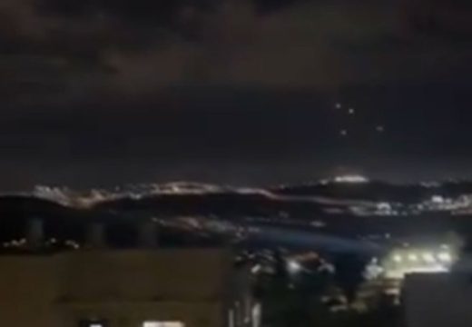 Svijet: Iran započeo napad, pogođen centar Tel Aviva (Video)