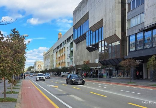 AMS RS: Povoljni uslovi za vožnju, kraći zastoji na dionicama sa radovima