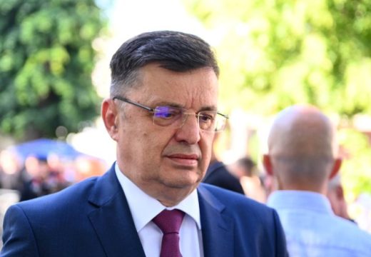 UIO: Zoran Tegeltija traži pomoćnike, evo i za koju platu