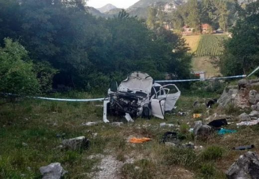 Hronika: U stravičnoj nesreći poginule majka i beba, ocu se bore za život  