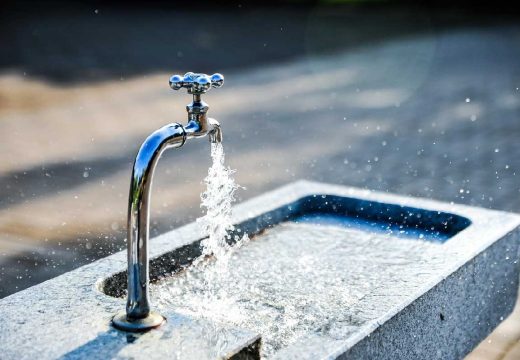 Region: Ako ljetujete u ovom gradu na crnogorskom primorju nikako ne pijte vodu sa česme