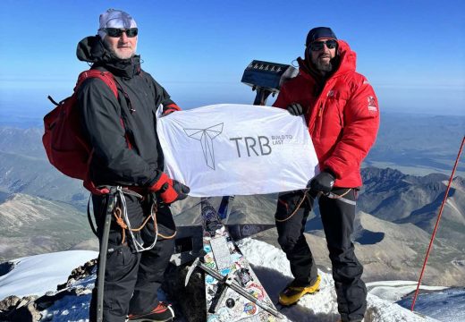 RS:Kompanija TRB podržala Planinarsko alpinistički klub SUMMIT u osvajanju vrha Elbrus