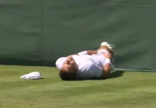 Strašne scene na Vimbldonu: Međedović doživio težak pad (Foto)
