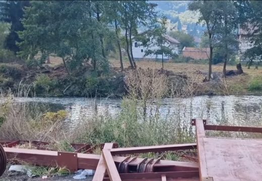 BiH: U Vrbasu navodno pronađeno zlato, građani krenuli u potragu