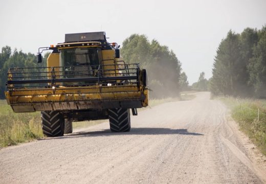 Tragedija kod Prijedora: Poginuo vozač kombajna