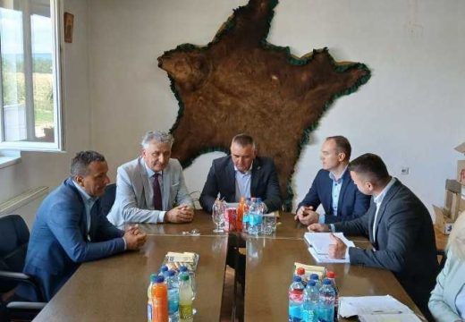 Minić: Nevesinje opština sa najvećom proizvodnjom mlijeka, u razvoju govedarstvo i ovčarstvo