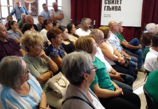 Sinoć u Muzeju Semberije: Predstavljena monografija o selu Babice