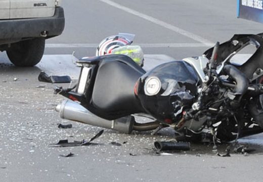 Motociklista iz Austrije u bolnici: Povrijeđen u saobraćajki kod Žepča