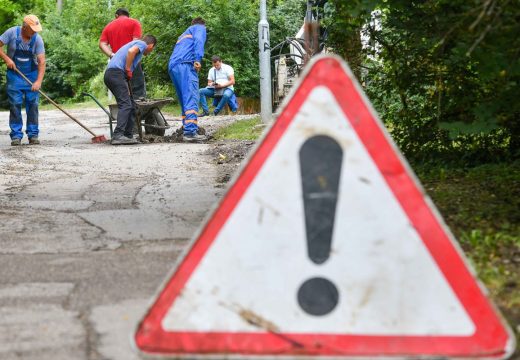 AMS RS: Na mjestima izvođenja radova moguće obustave u saobraćaju