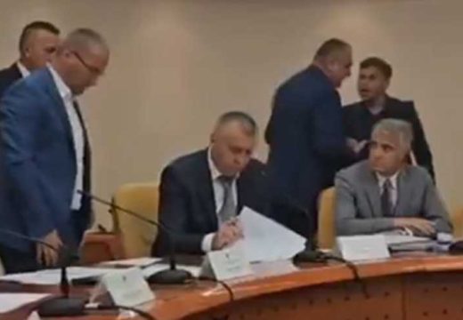 Umalo tuča: Sukobili se Vukanović i Stevandić, objavljen snimak (Video)