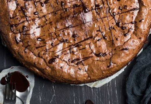 Brzo i jednostavno: Zaboravljeni starinski kolač sa jabukama