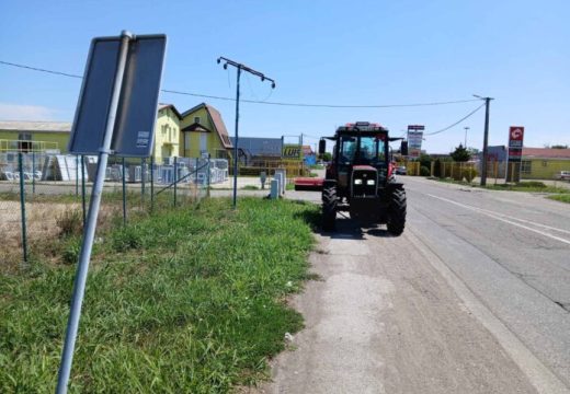 BIJELJINA: Nastavljeno košenje ambrozije