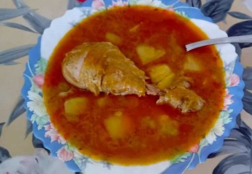 Lagano domaće jelo: Pileći paprikaš