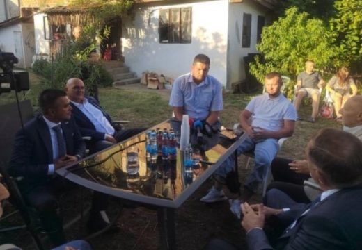 Dodik obišao porodicu Spahalić: Obećana pomoć za gradnju kuće