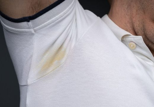 Prirodni metod uklanja fleke s odjeće