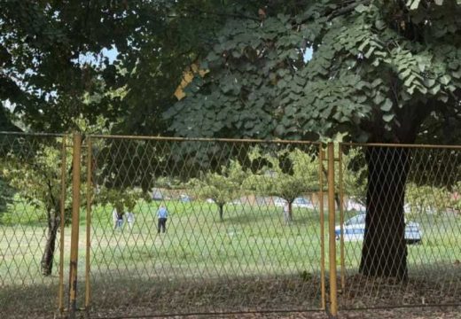 Detalji samoubistva u Banjaluci: Muškarac isjekao vene u dvorištu škole