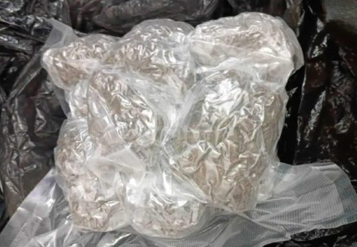 Doboj: Kod vozača pronađeno  pola kilograma marihuane