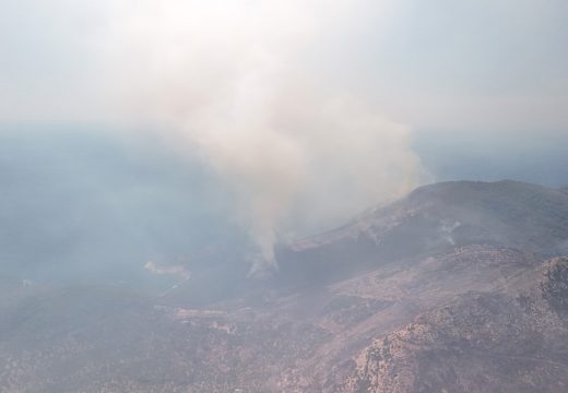 Crna Gora u vatrenom obruču: Vatrogasci na izmaku snaga (Video)