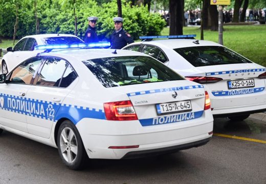 Bijeljina: Gurnuo oca na drva i prijetio da će ga ubiti do mraka