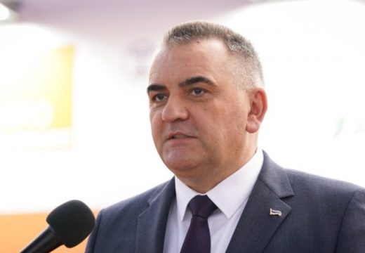 Minić nastavlja konsultacije: Danas sa predstavnicima socijalnih partnera