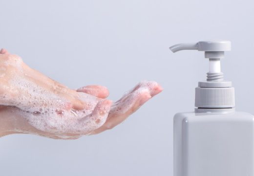 Opasan po zdravlje: Potrošači upozoreni, riješite se ovoga gela za tuširanje