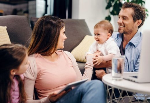 Ostaju smireni i u najzahtjevnijim situacijama: Horoskopski znakovi koji su najstrpljiviji roditelji