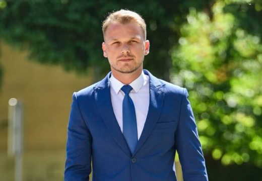 Stanivuković čestitao slavu Bijeljini: “Neka žive naše Bijeljina i Banjaluka, neka živi Republika Srpska”