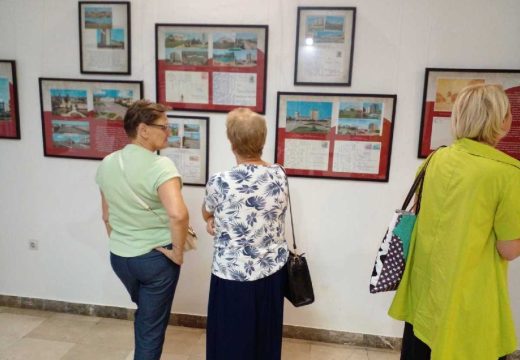 Razglednice imaju dokumentarnu i istorijsku vrijednost: Izložba starih razglednica u Muzeju Semberije (Foto)
