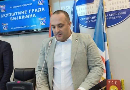 Bijeljina: Odbornik Željko Grebić položio svečanu zakletvu na početku sjednice