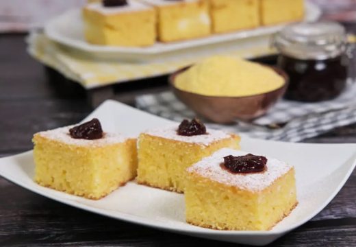 Jednostavan kolač s kukuruznim brašnom: Zlevanka