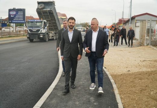 Rekonstrukcija raskrsnice: Završetak radova na ulazu u Prijedor znatno prije roka (Foto)