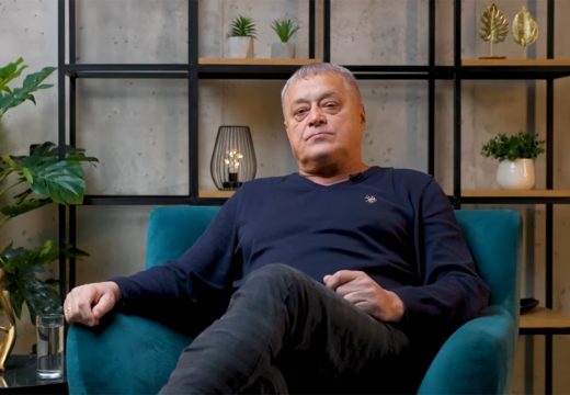 Muta Nikolić isprozivao Svetislava Pešića: Bruka, ovo je za ostavku