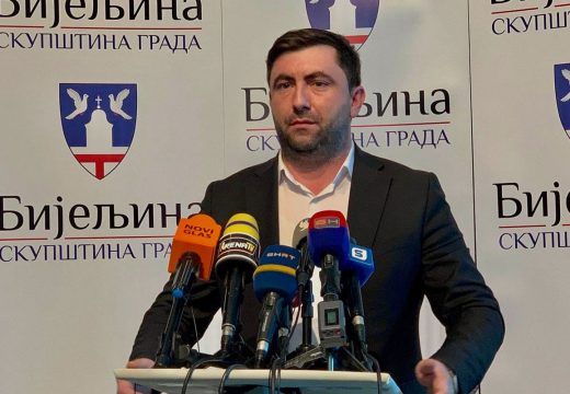 Bijeljina: Ljubiša Petrović kupuje klavir, cijena do 500.000 KM