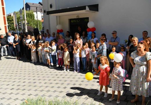 Bijeljina: Otvoren novi objekat vrtića “Čika Jova Zmaj” – mjesto za djecu, podršku i igru