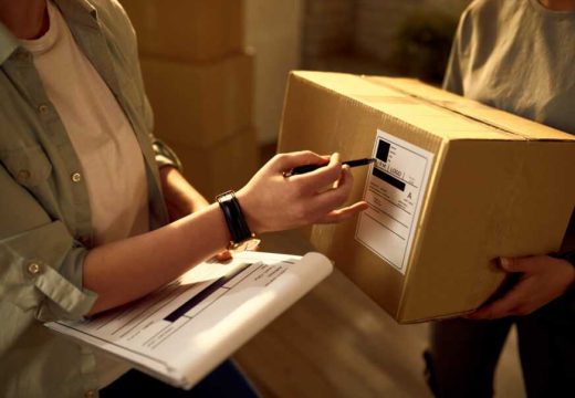 “Neuspjela dostava paketa”: Kruži lažni SMS, građani se upozoravaju da ne nasjedaju na prevaru