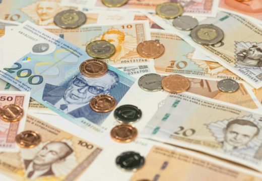 Dobra vijest za penzionere: Sutra isplata uvećanih penzija u Republici Srpskoj