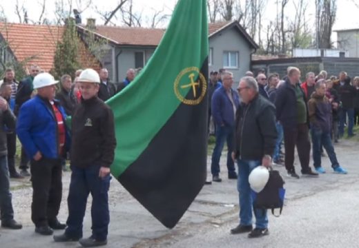 Počinju štrajk glađu: Zenički rudari opet bez plata