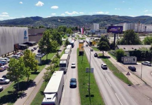 I danas: Prevoznici u BiH nastavljaju sa blokadama