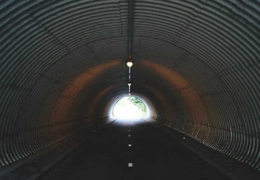 Drama na gradilištu u Njemačkoj: Radnik iz BiH povrijeđen u tunelu nakon urušavanja stijene, spasile ga kolege