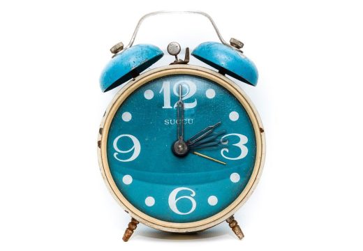 Prelazak sa ljetnjeg na zimsko računanje vremena: Zimsko računanje vremena počinje 26. oktobra