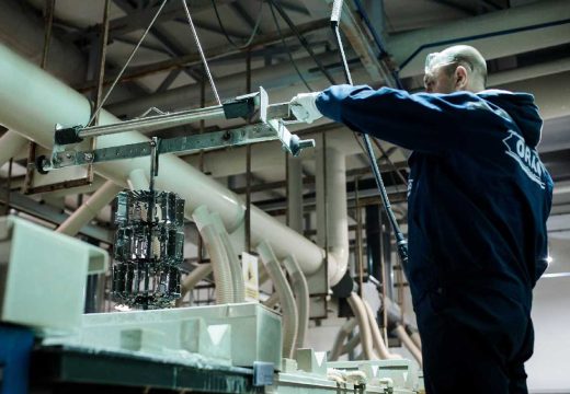 Bijeljina: Galvanizacija u bijeljinskom „Orlu“ – više od petnaest procesa, neki jedinstveni u Evropi i svijetu