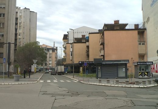 Advokat objasnio sve detalje: Ko plaća štetu vozačima zbog rupa na putevima u Bijeljini?