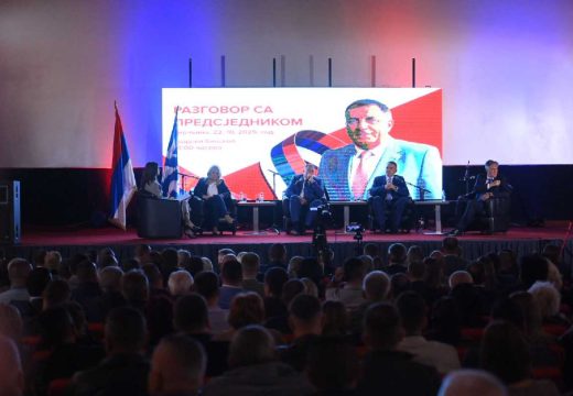 Dodik: Na Pet jezera u Bijeljini trebalo da bude migrantski centar