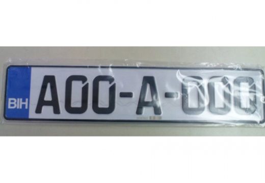 Auto zanimljivosti: Tablice u BiH kriju skrivene detalje koje većina nikad nije primijetila