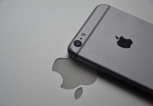 Apple trlja ruke: Prodaja iPhone 17 uređaja prevazišla očekivanja