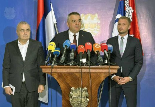 Minić: Činjenica je da se Vlada otuđila od naroda