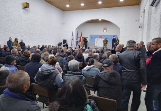 Bijeljina: Osveštan spomenik heroju Miodragu Vikiću Ribinu iz semberskog sela Brodac