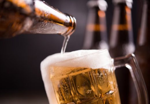 Ne štede na piću: BiH za 9 mjeseci potrošila oko 224 miliona KM na alkohol iz inostranstva