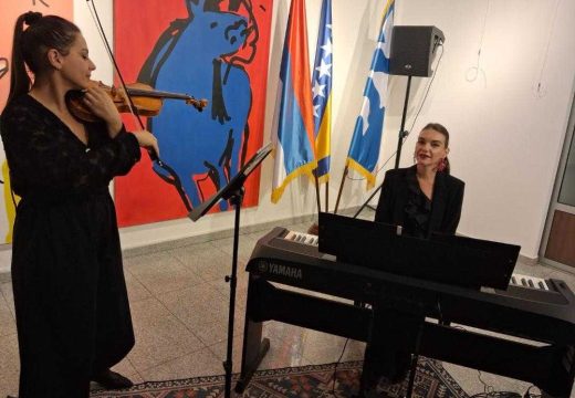 Galerija Centra za kulturu “Semberija”: Koncert mladih sarajevskih pijanistkinja
