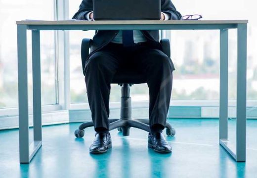 “Vječiti” funkcioneri u Republici Srpskoj: Ne ispuštaju fotelje decenijama